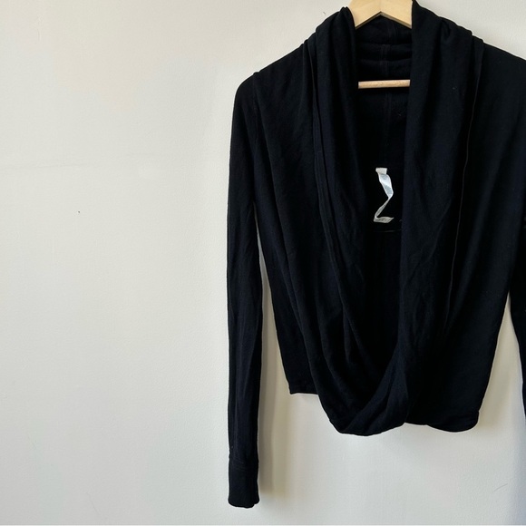 Lululemon Iconic Sweater Wrap Black Size 6 - Picture 7 of 7